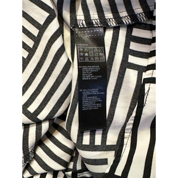 Forever 21 black white geometric maze stripe dress M elastic waist light flowy - Picture 13 of 14